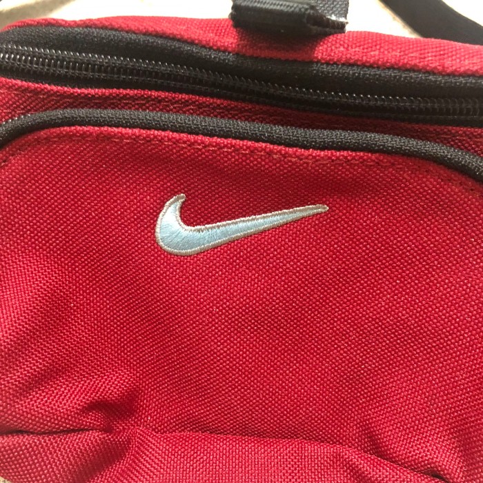 90～00s OLD NIKE/West Bag/Pouch/ウエストバッグ/ポーチ/レッド/SWOOSH/スウォッシュロゴ/ナイキ/オールドナイキ/テック/ギア | Vintage.City 古着屋、古着コーデ情報を発信