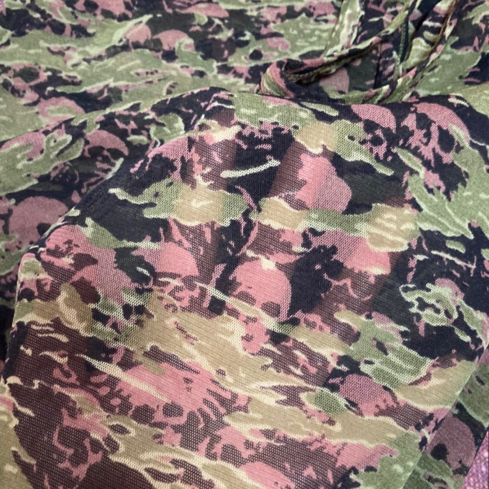 Y2K Old "hysterics by HYSTERIC GLAMOUR"   camouflage×skull graphic Power net tops | Vintage.City 古着屋、古着コーデ情報を発信