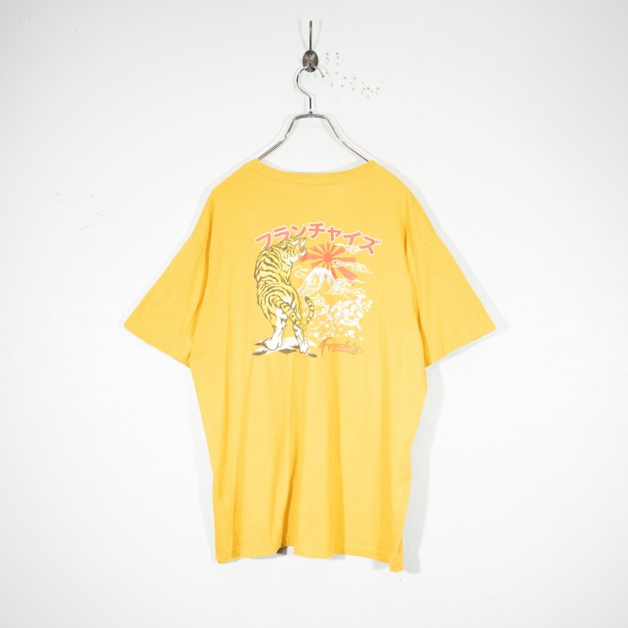 USA VINTAGE FRANCHAISE TIGER PRINT DESIGN T SHIRT/アメリカ古着フライチャイズトラプリントデザインTシャツ | Vintage.City 빈티지숍, 빈티지 코디 정보