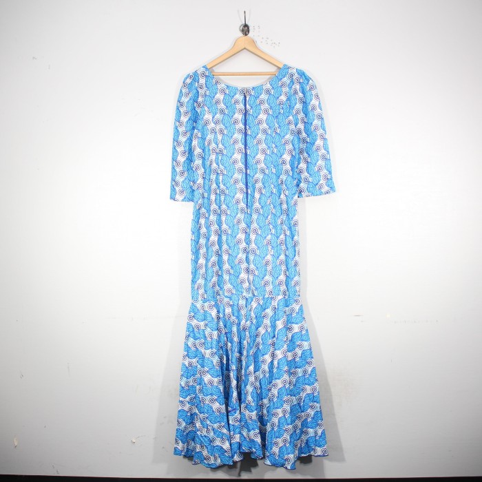 *SPECIAL ITEM* AFRICAN VINTAGE AFRICAN BATIC PATTERNED MERMAID DESIGN ONE PIECE/アフリカ古着アフリカンバティック柄マーメイドデザインワンピース | Vintage.City 古着屋、古着コーデ情報を発信