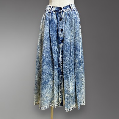 Chemical wash denim long skirt | Vintage.City Vintage Shops, Vintage Fashion Trends
