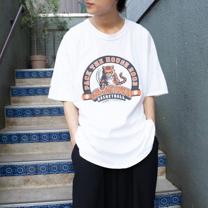 【90s.匿翌送】TENNESSEE RIVER　Tシャツ　USA製　虎　タイガ