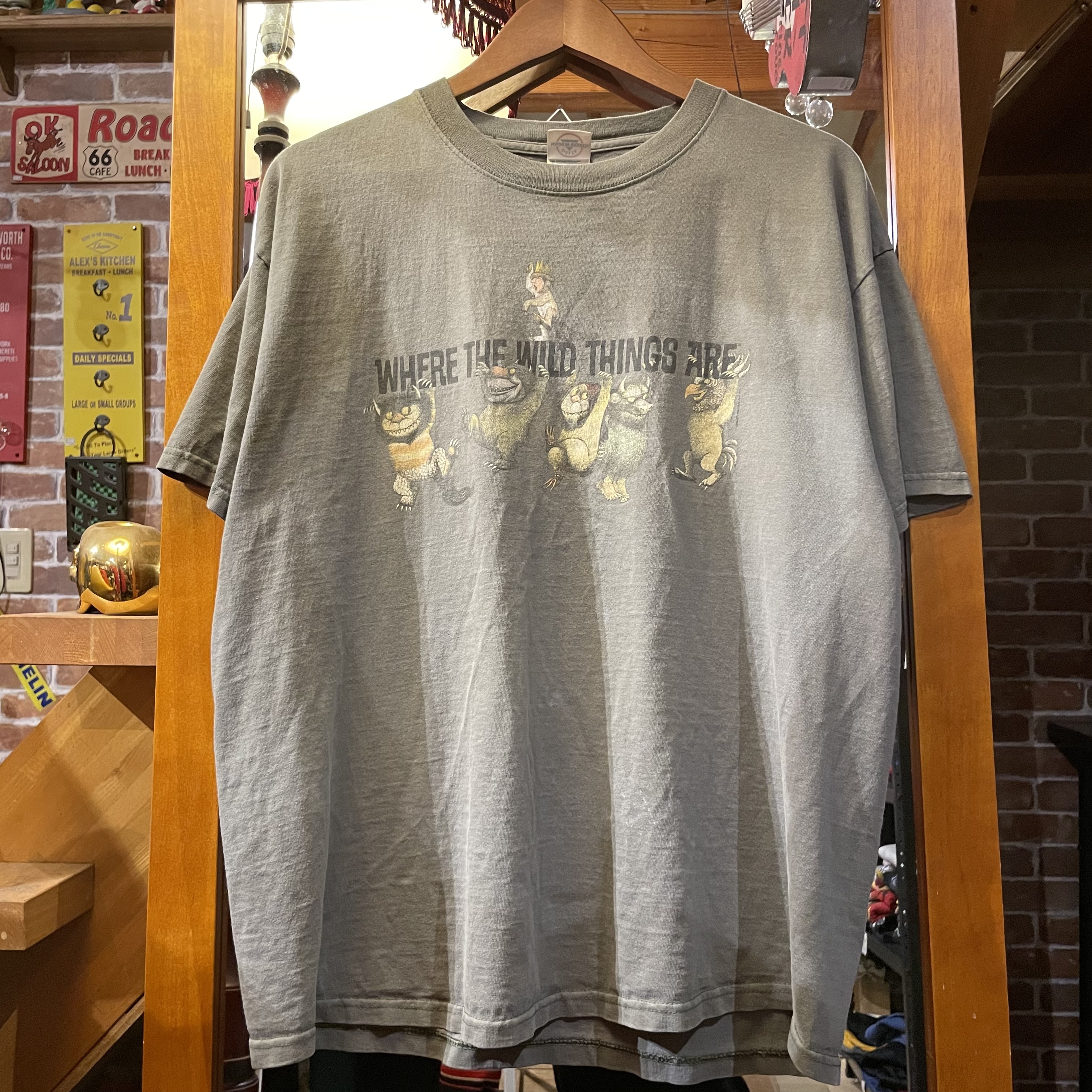 かいじゅうたちのいるところ　tシャツ　(2XL) 90s〜  usa製