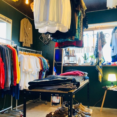 used clothing Air | Discover unique vintage shops in Japan on Vintage.City