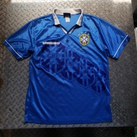 90s "UMBRO" Brazil National Team Football Shirt | Vintage.City Vintage Shops, Vintage Fashion Trends