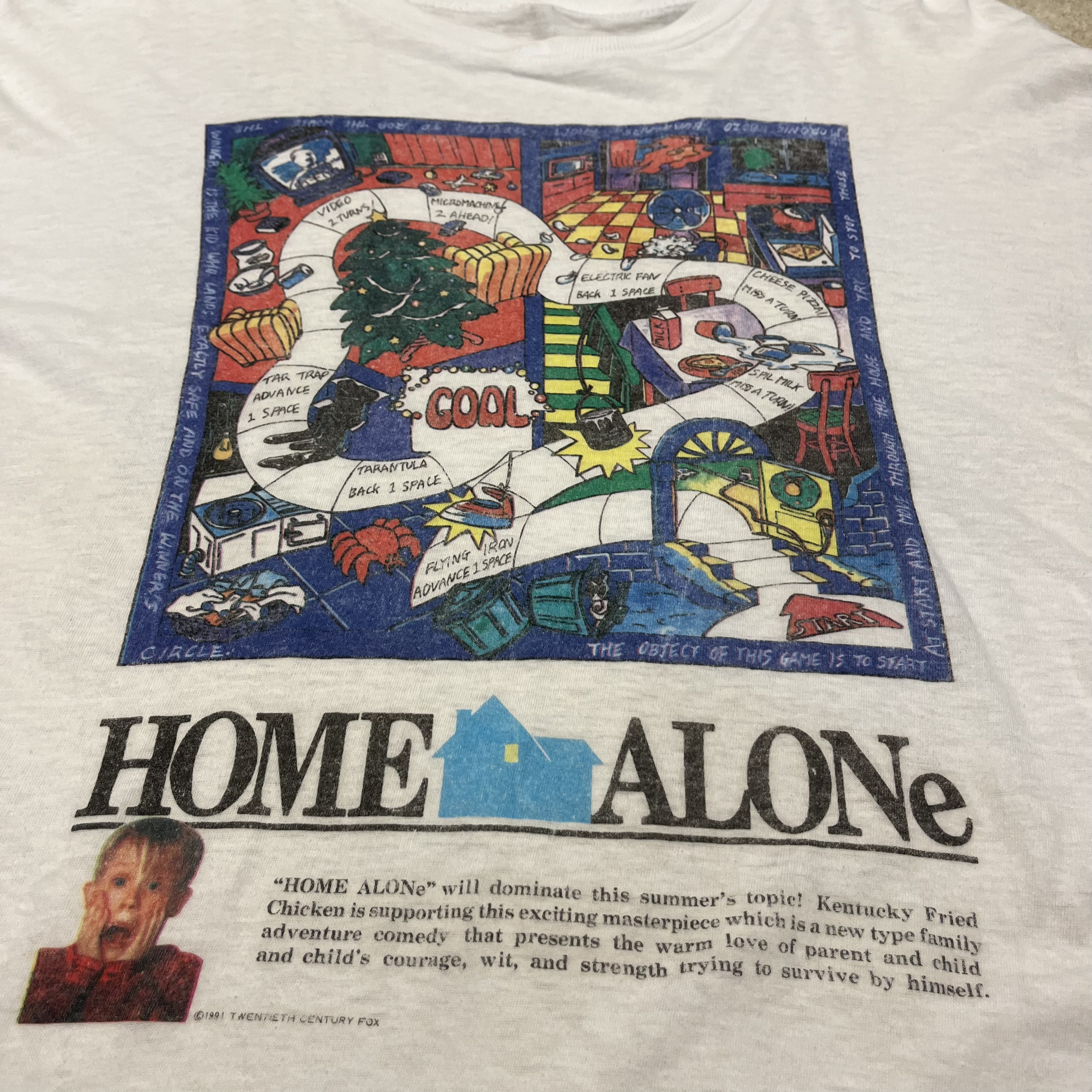 230628⑩ 90's KFC × HOME ALONE MOVIE Tシャツ | Vintage.City