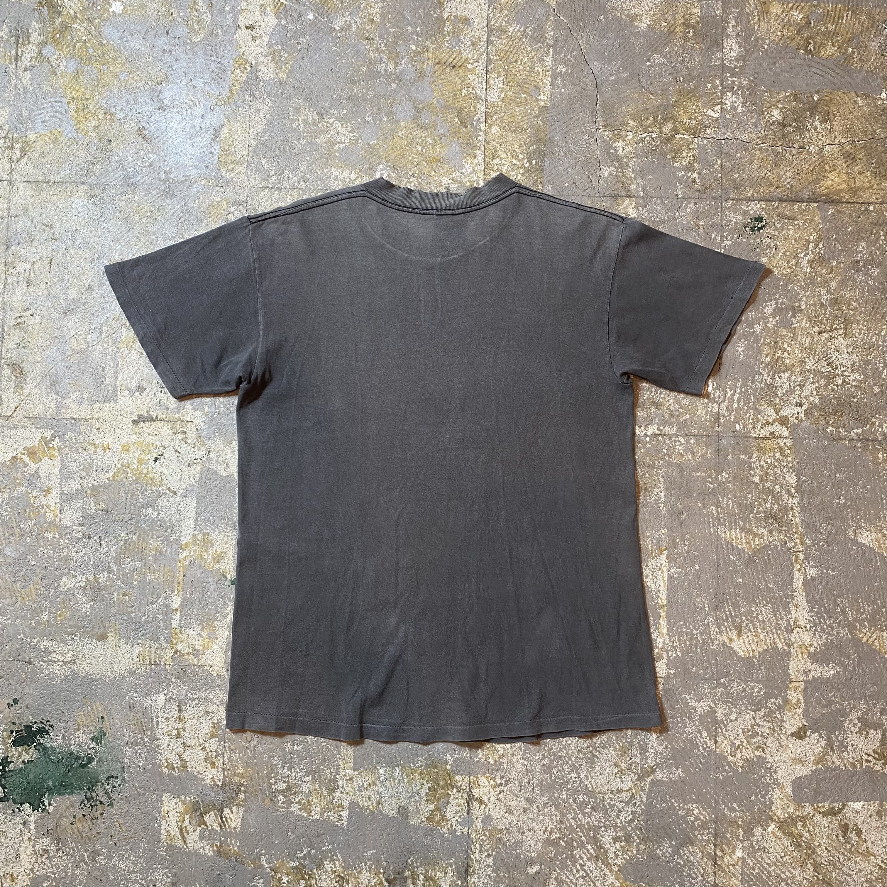 80s ONEITA オニータ tシャツ USA製 M 炭黒ボディ ハワイ | Vintage.City