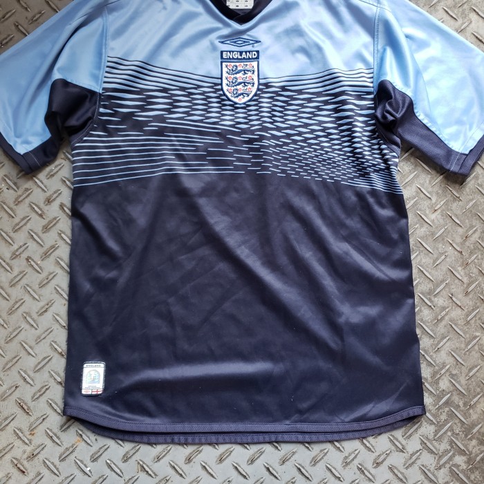 00s UMBRO "England National Team" Football Game Shirt | Vintage.City 古着屋、古着コーデ情報を発信