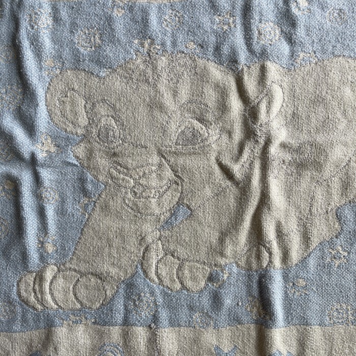P37-28 ディズニー　Disney ライオンキング　ヴィンテージ　ラグ　マット　絨毯　アンティーク | Vintage.City 古着屋、古着コーデ情報を発信