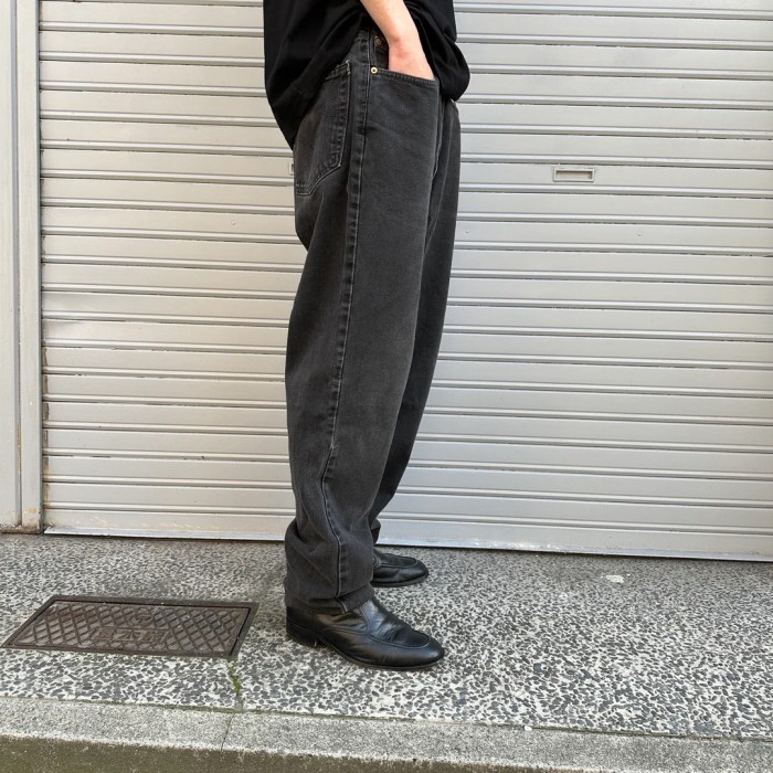 00's levi's 550 black denim pant made in usa 437 | Vintage.City