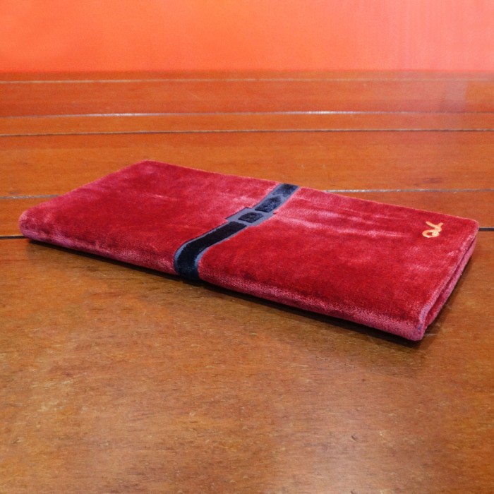 「ROBERTA DI CAMERINO」Vintage red velvet clutch bag | Vintage.City 古着屋、古着コーデ情報を発信