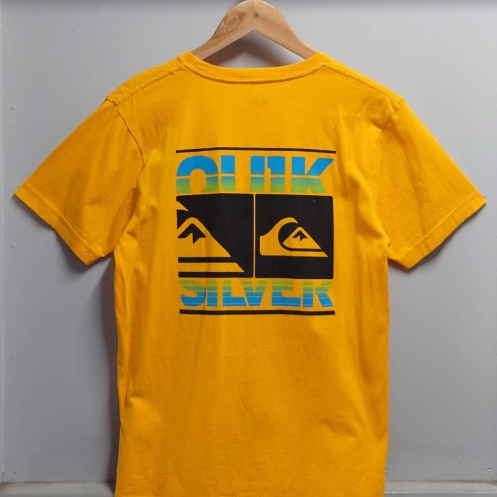 QUIKSILVER 両面 ロゴ プリント Tシャツ イエロー S | Vintage.City 古着屋、古着コーデ情報を発信