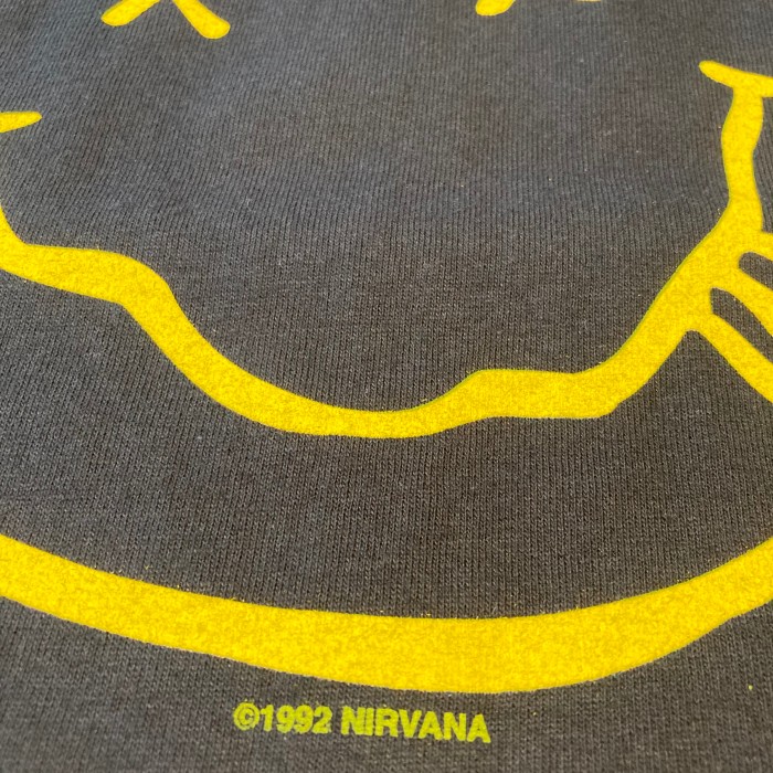'92 NIRVANA スマイリーフェイス Tシャツ(SIZE M) | Vintage.City 古着屋、古着コーデ情報を発信