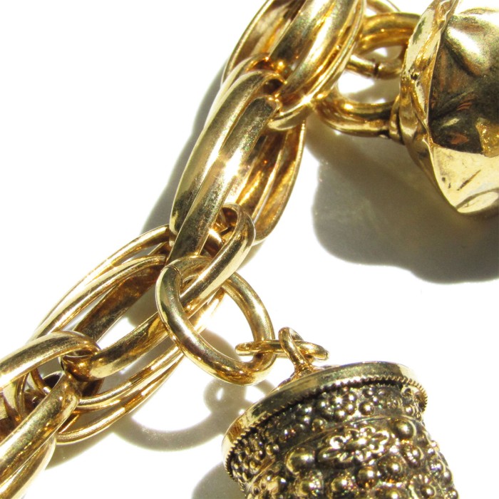 80s Vintage gold charm bracelet | Vintage.City 古着屋、古着コーデ情報を発信