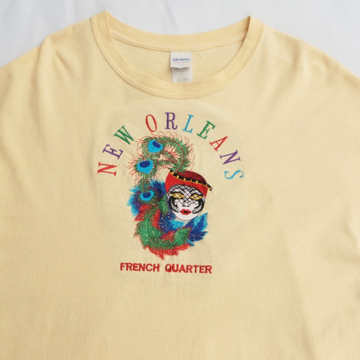 GILDAN The French Quarter New Orleans 刺繍 Tシャツ | Vintage.City Vintage Shops, Vintage Fashion Trends