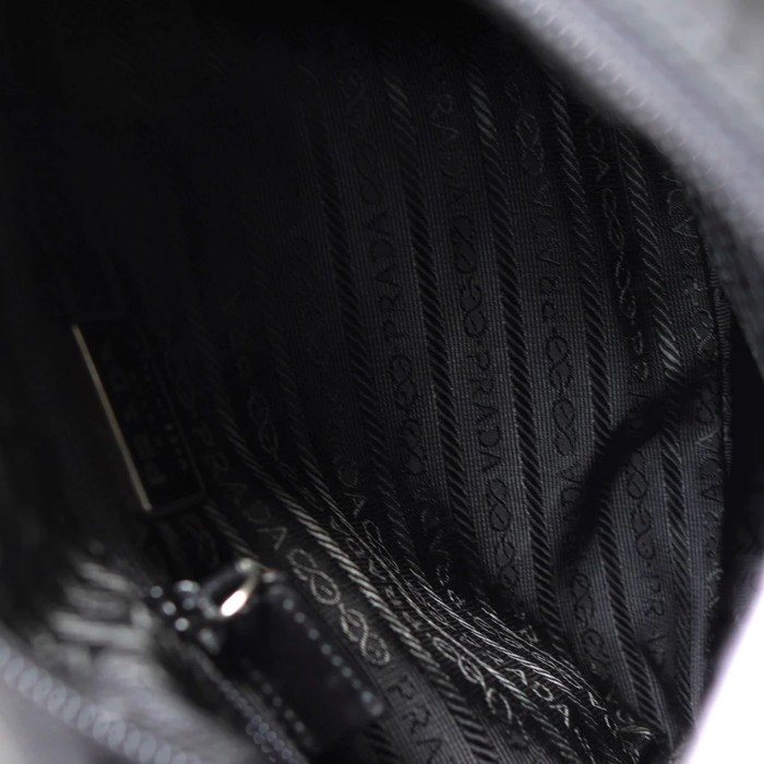 PRADA プラダ ミニショルダーバッグ ブラック イタリア製 | Vintage.City 古着屋、古着コーデ情報を発信