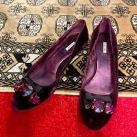 miumiu ミュウミュウ ベロアビジューパンプス ローヒール靴 EUR38(24.5〜25cm) | Vintage.City 빈티지숍, 빈티지 코디 정보