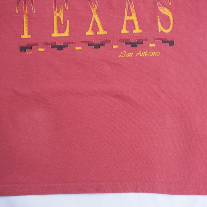 anvil アルマジロ君 3Dデザイン Texas San Antonio  Tシャツ | Vintage.City Vintage Shops, Vintage Fashion Trends