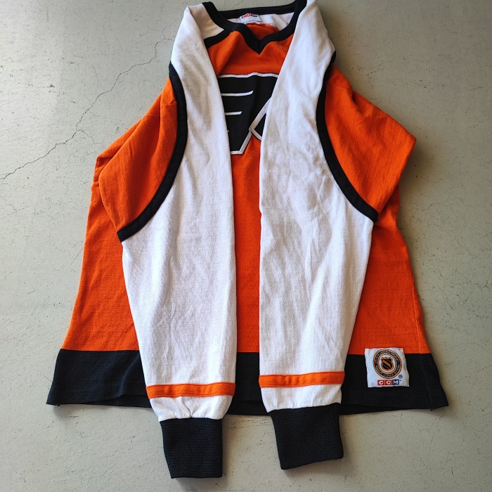90s CCM NHL フィラデルフィア フライヤーズ Vネック スウェット | Vintage.City Vintage Shops, Vintage Fashion Trends
