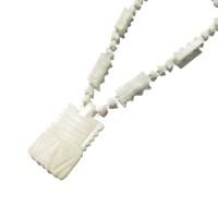 Vintage white scarab natural stone hand carved necklace | Vintage.City 古着屋、古着コーデ情報を発信