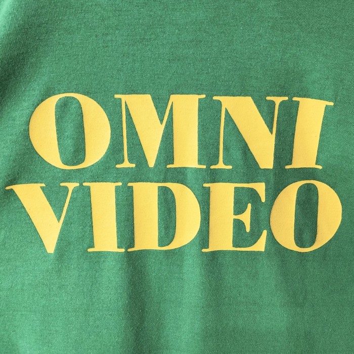 90's USA製 GREMLINS 2 THE NEW BATCH OMNI VIDEO グレムリン Tシャツ | Vintage.City 빈티지숍, 빈티지 코디 정보