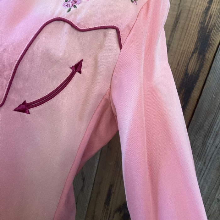 ヴィンテージ  Scully ウエスタンシャツ　スカリー　ピンク　ベージュ　バラ　刺繍 グッドフェード | Vintage.City 빈티지숍, 빈티지 코디 정보