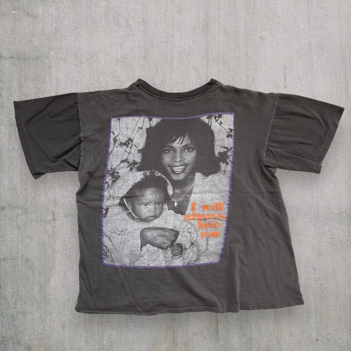90s Whitney Houston tshirt | Vintage.City 빈티지숍, 빈티지 코디 정보