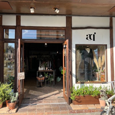 aq アキュ | Discover unique vintage shops in Japan on Vintage.City