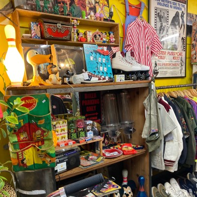 FUTURE MOTEL | Vintage Shops, Buy and sell vintage fashion items on Vintage.City