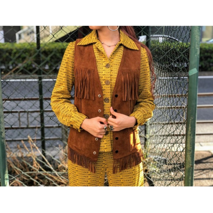 60s Suede fringe vest | Vintage.City Vintage Shops, Vintage Fashion Trends