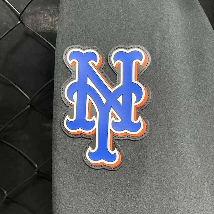 MLB ニューヨークメッツ ナイロンジャケット ワッペン 刺繍ロゴ L