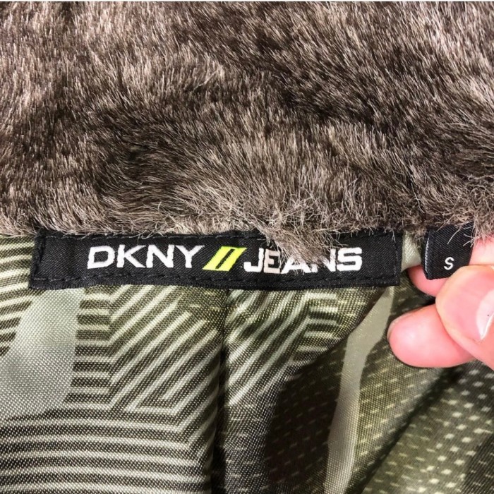 DKNY JEANS ショート丈フェイクファーコート | Vintage.City 古着屋、古着コーデ情報を発信
