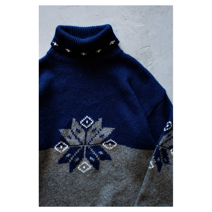 1990s “GAP” Turtleneck Sweater | Vintage.City 古着屋、古着コーデ情報を発信