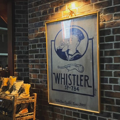 Whistler | 古着屋、古着の取引はVintage.City