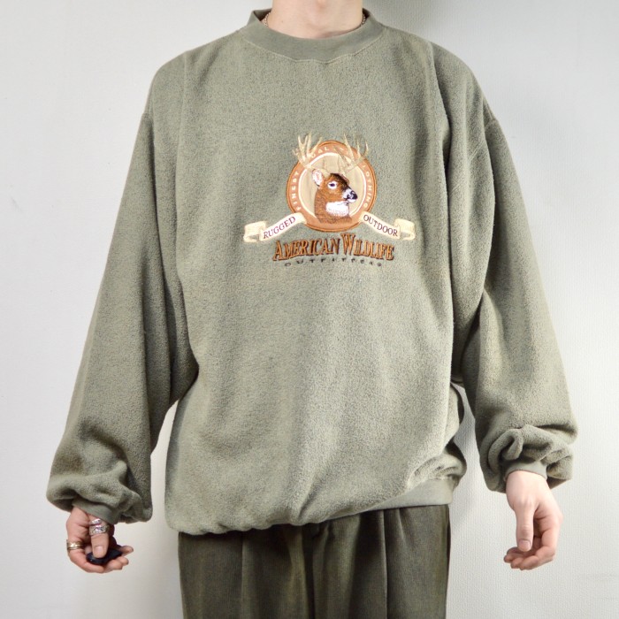 【アースカラー】アニマル柄　鹿　センター刺繍ビックロゴスウェット　オーバーサイズ