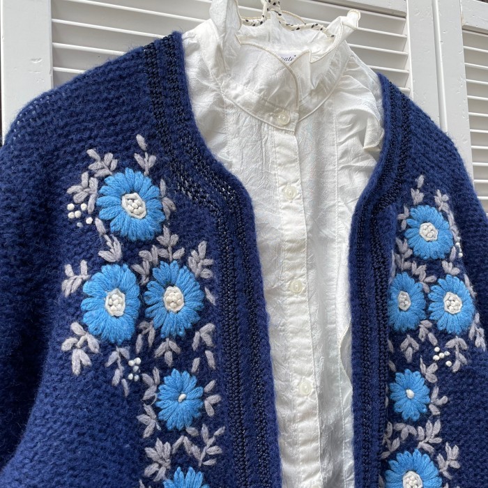 flower embroidery navy cardigan | Vintage.City 古着屋、古着コーデ情報を発信
