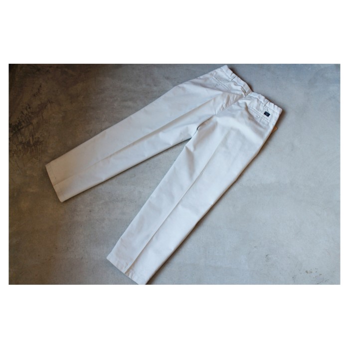 00s Dockers 2 tuck chino pants / ドッカーズチノ | Vintage.City 古着屋、古着コーデ情報を発信