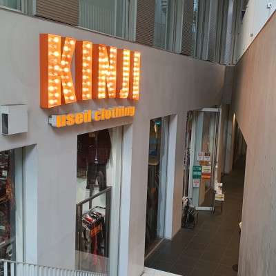 KINJI 原宿店 | 古着屋、古着の取引はVintage.City