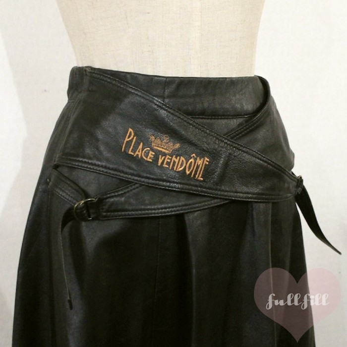 イタリア製 ブラックレザー フレアスカート 古着 | Vintage.City 빈티지숍, 빈티지 코디 정보