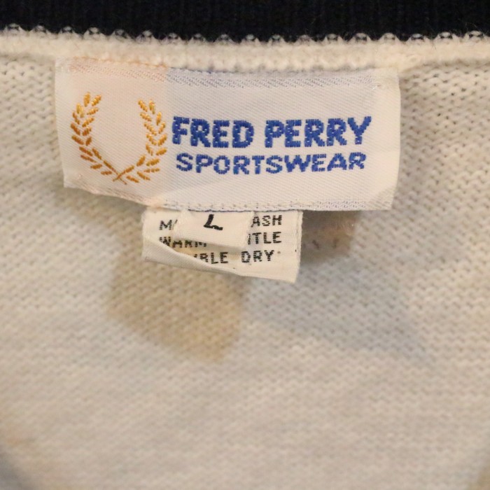 FRED PERRY Vneck knit フレッドペリー Lサイズ | Vintage.City 빈티지숍, 빈티지 코디 정보