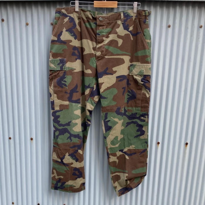 camouflage　cargo pants | Vintage.City 古着屋、古着コーデ情報を発信