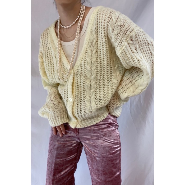 V neck knit cardigan | Vintage.City 古着屋、古着コーデ情報を発信