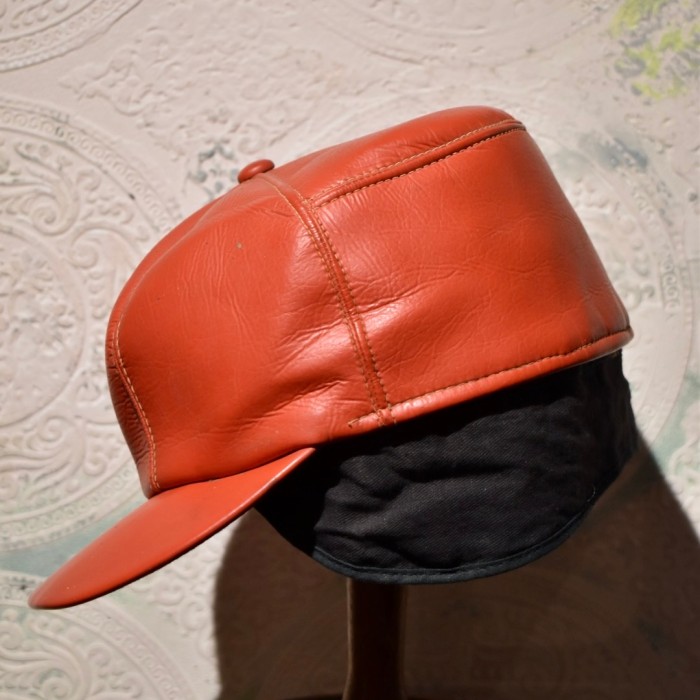 us 1960's red leather cap | Vintage.City Vintage Shops, Vintage Fashion Trends