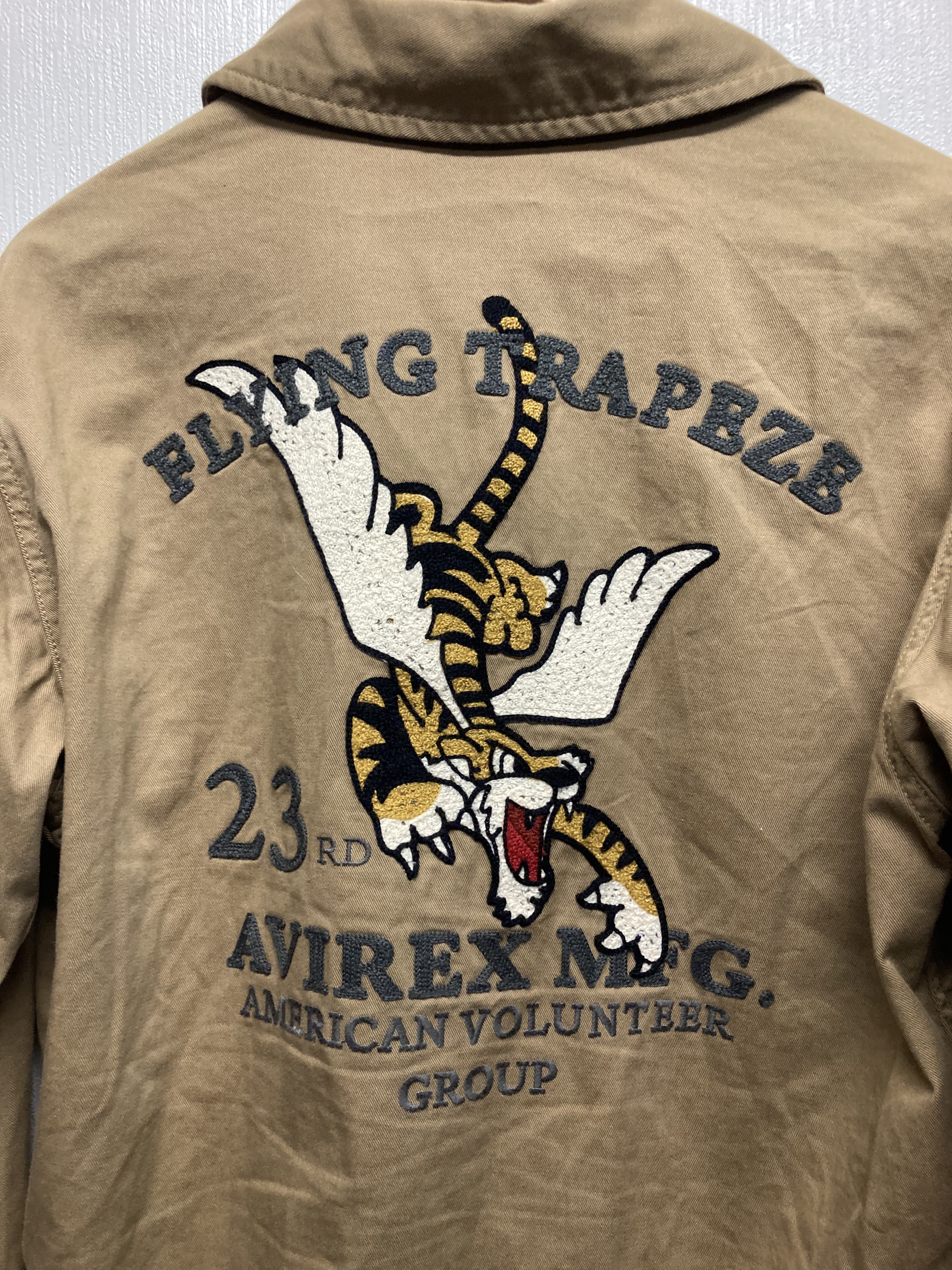 【新品】Avirex フライング タイガー  ミリタリー シャツジャケット 刺繍