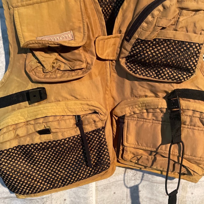 90s canon cargo vest | Vintage.City