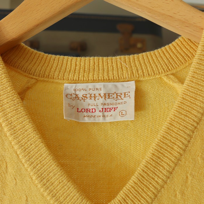 60s Lord Jeff Vneck Cashmere Sweater Made in USA | Vintage.City ヴィンテージ 古着