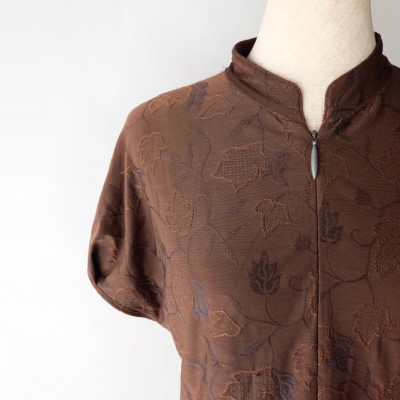 Embroidery half zip tops | Vintage.City Vintage Shops, Vintage Fashion Trends