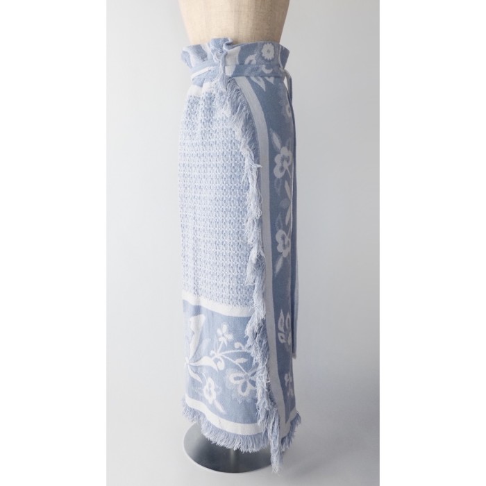Vintage floral jacquard wrap skirt | Vintage.City Vintage Shops, Vintage Fashion Trends