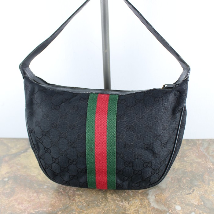 OLD GUCCI GG PATTERNED SHERRY LINE SHOULDER BAG MADE IN ITALY/オールドグッチGG柄シェリーラインショルダーバッグ | Vintage.City 古着屋、古着コーデ情報を発信