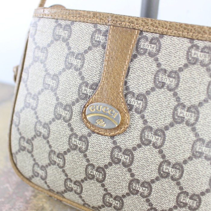 OLD GUCCI PLUS GG PATTERNED SHOULDER BAG MADE IN ITALY/オールドグッチプラスGG柄ショルダーバッグ | Vintage.City 古着屋、古着コーデ情報を発信